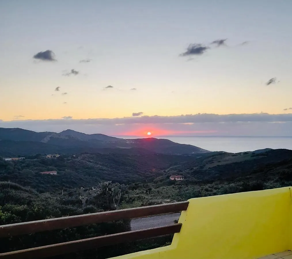 Il Giardino Di Elettra Lejlighed Palmadula 0*,  Italien